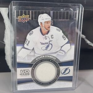 Steven Stamkos Upper Deck Game-Used Jersey Hockey Card Lightning 2015/16